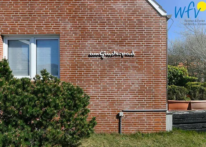 アパート Haus Am Ginsterpad Heckenrose ユイスト